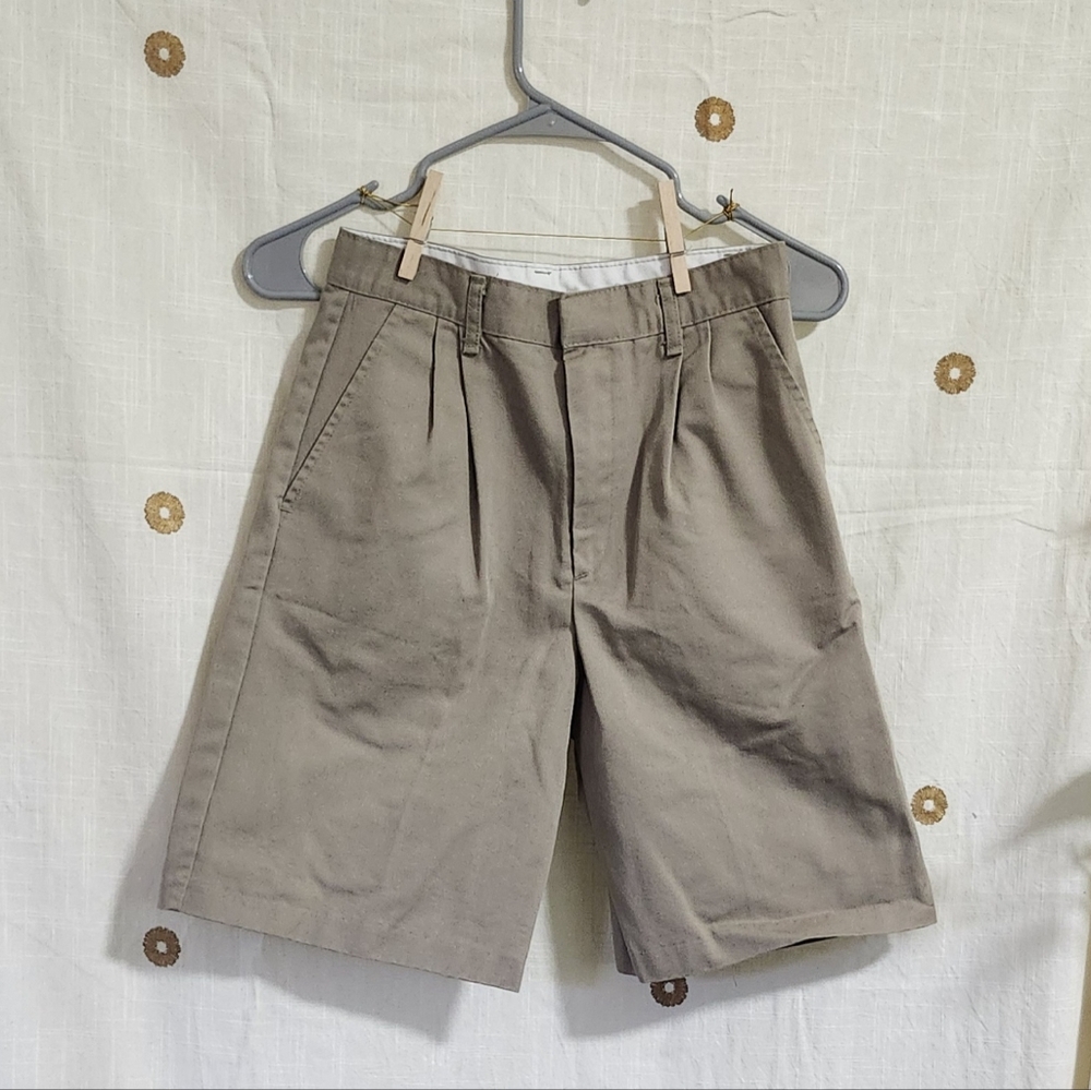 Khaki shorts / Uniform kids / Boys Tan Size 16 - Dennis